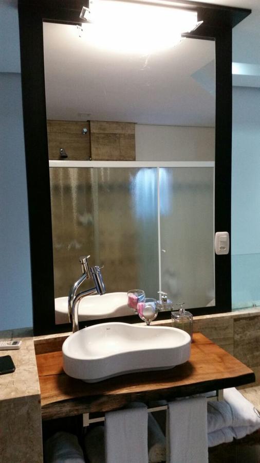 Hotel Vanes Coronel Freitas Bilik gambar